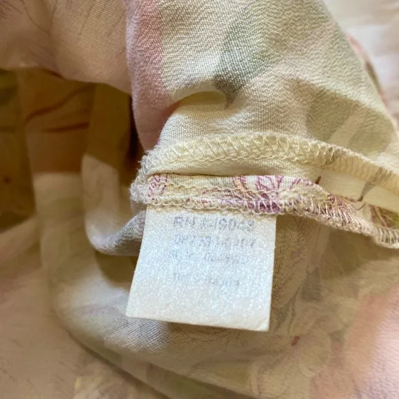 🌺🦜Tropic Vibes 🍹 Hawaiian floral print blouse S/M - Picture 13 of 16